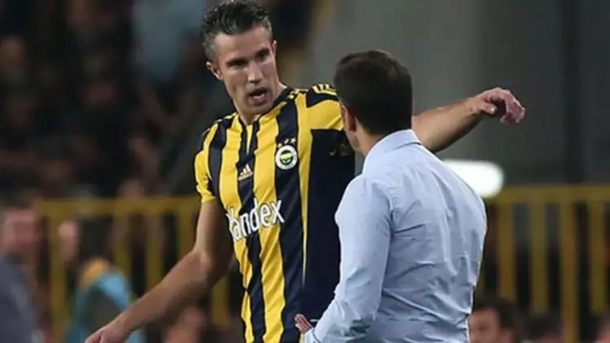 Robin van Persie'den Vitor Pereira itirafı!
