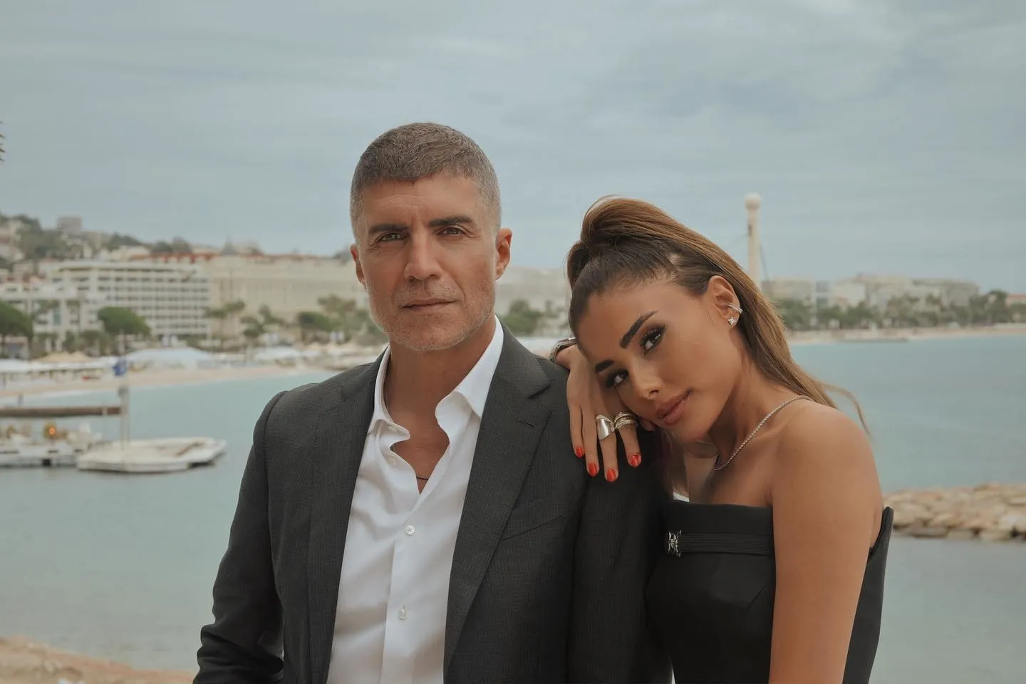 Romantizmin azizliği! Samar Dadgar Özcan Deniz’in evlilik teklifini meğer bir hafta sonra fark etmiş... - 1