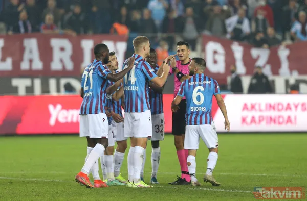 Trabzonspor - Fenerbahçe maçı nefes kesti! İşte heyecan dolu maçtan ekrana yansımayan kareler... - 30