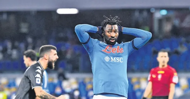 Anguissa Napoli ile sözleşme imzaladı