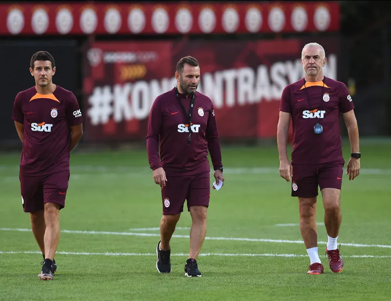 Okan Buruk'tan Zaha kararı! İşte Galatasaray'ın Samsunspor maçı 11'i - 4