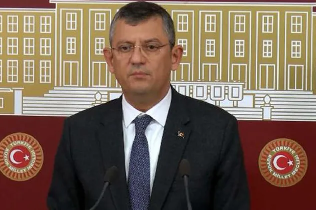 Mehmet Ali Çelebi'nin Kılıçdaroğlu görüşmesinin ardından Özgür Özel'den şok açıklama: Arkadaşlarımızı kaybetmek istemeyiz