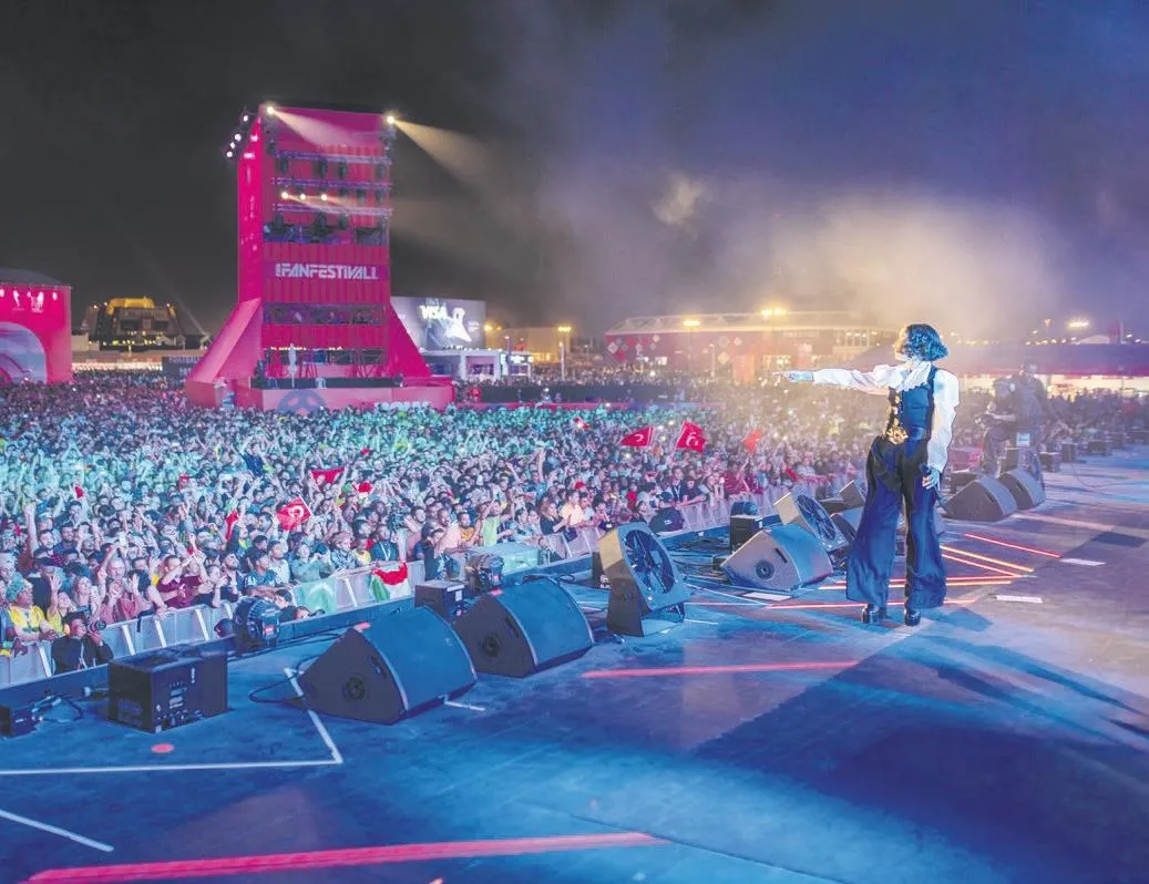 Zeynep para ’Bastı’k!