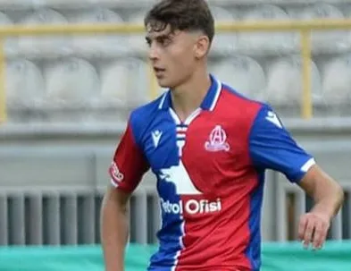 Ravil Tagir’de 2’nci raunt