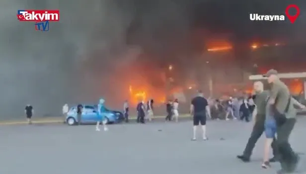 Ukrayna’da bulunan bir AVM’ye füzeli saldırı
