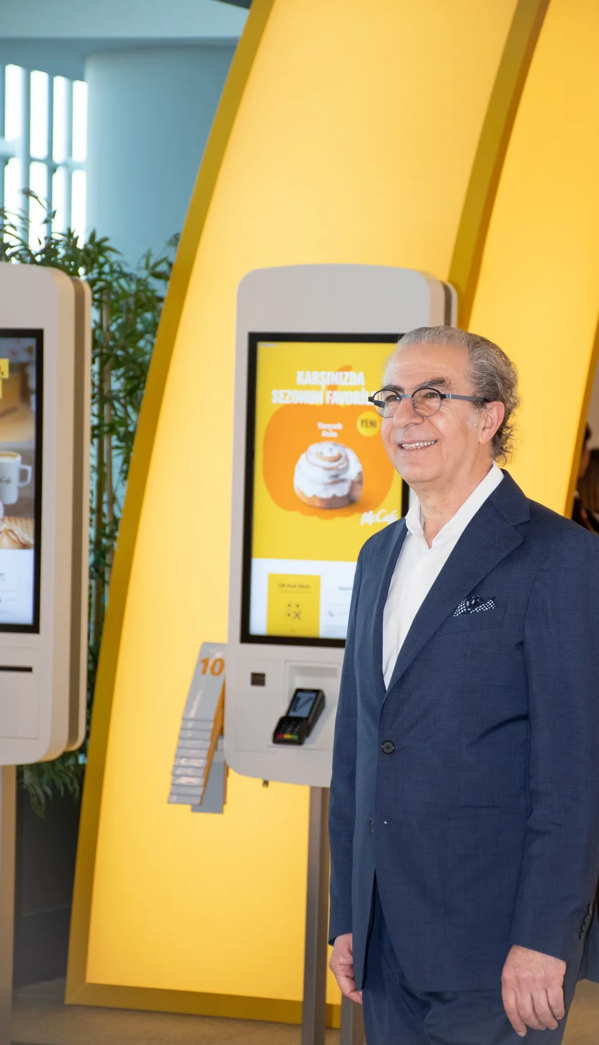 Mcdonald’s Türkiye CEO’su Mwaffak Kanjee Yüzde 98 Yerlilik Ve 66 Bin Dolaylı İstihdam İle Türk Ekonomisinin Büyümesine Ve Toplumsal Kalkınmaya Katkı Yaptıklarını Söyledi…