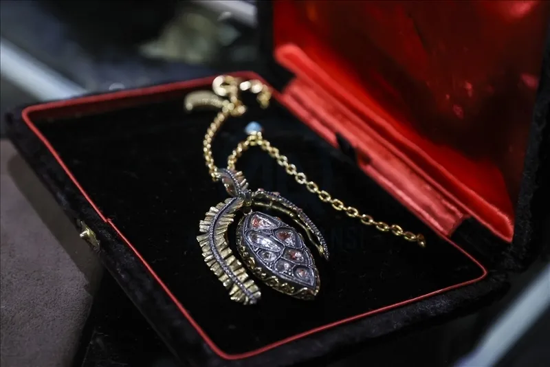 dunyanin-en-zengin-insanlari-2025te-bunlari-yapacak-sessiz-luks-modasi-basliyor-fakir-gosteren-o-detay-1732133703043.jpg Dünyanın en zengin insanları 2025'te bunları yapacak! Fakir gösteren o detay...-3