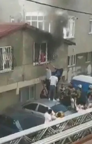 İstanbul'da can pazarı! Anne ve çocukları ölümden döndü