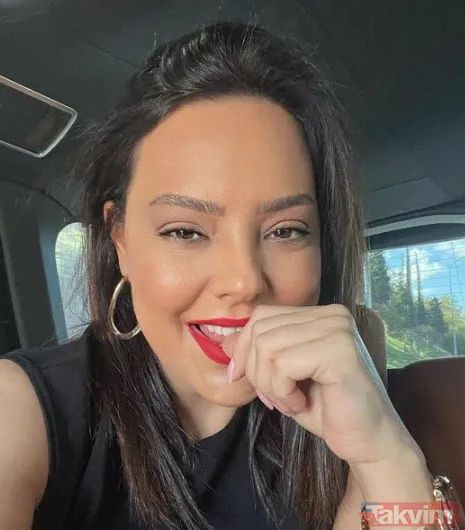 Ev Yaptırıyor, Uçak Alıyor Posta'nın Haberine Göre; Müstakbel Eşi Gündeş'in Sadece Cahide'de Sahneye Çıkmasına Sıcak Baktığı İçin Artık Ekstra İşlere...