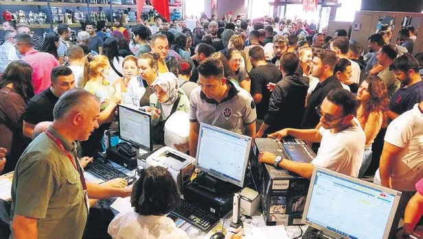 yok-boyle-aci-kan-kanserinden-once-13-yasindaki-nazlican-daha-sonra-8-yasinda-kardesi-hayatini-kaybetti-yasam-1663369550588.jpeg Yok böyle acı! Kan kanserinden önce 13 yaşındaki Nazlıcan, daha sonra 8 yaşında kardeşi hayatını kaybetti | Yaşam haberleri-4