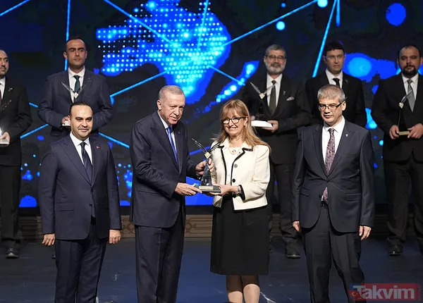 Başkan Erdoğan "TÜBA ve TÜBİTAK Bilim Ödülleri"ni takdim etti: Kim hangi ödülü aldı? - 16
