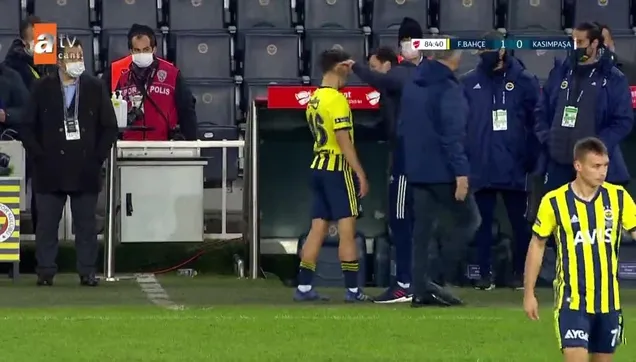 Fenerbahçe Teknik Direktörü Erol Bulut'tan Ferdi Kadıoğlu'na sert uyarı!