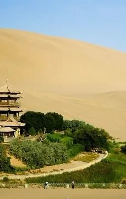 Çölün ortasında inanılmaz bir vaha