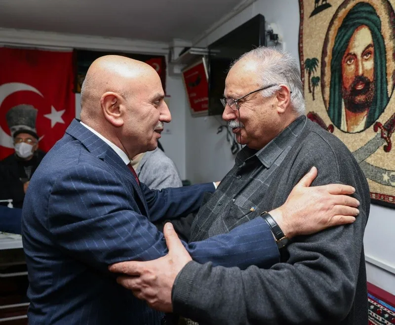 ankarayi-dunya-baskenti-yapacagiz-abb-baskan-adayi-turgut-altinok-alevi-vatandaslarla-bir-araya-geldi-1706542224767.jpeg