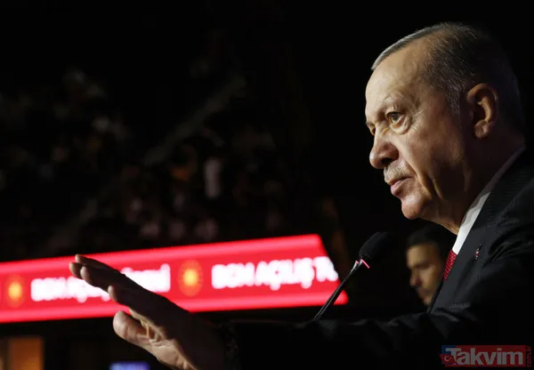 Basketbol Gelişim Merkezi'nde siftah Başkan Erdoğan'dan! Parkede samimi pozlar... Sporculardan 'dolma kalem' hediyesi - 7