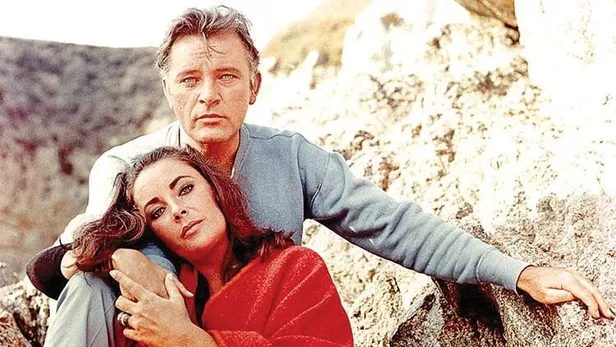 Başbakan Ersin Tatar Maraş'ı gezdi: ‘Arkamızda Türkiye olduktan sonra, açıyoruz’ dedik ve yaptık-4