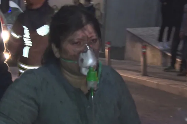 İstanbul Güngören'de yangın paniği! Böyle kurtarıldılar
