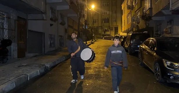 İstanbul'da ramazan heyecanı başladı! Sahur vaktinin gelmesiyle davulcular sokağa indi
