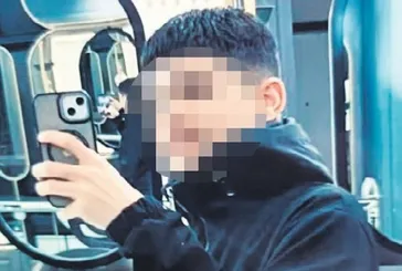 Kalbinden bıçaklanan 17 yaşındaki genç hayatını kaybetti