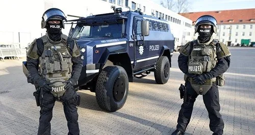 Almanya'da bomba alarmı-4