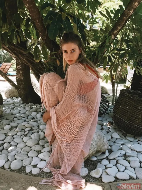 Uyuşturucu testi pozitif çıkan Şeyma Subaşı'ndan maneviyat çıkışı! “10 yaşımdan bu yana namaz kılıyorum" - 7