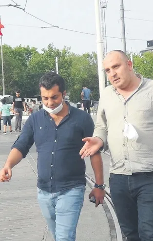 Kovid-19 kısıtlamaları sonrası vatandaşlar 'maske takın' uyarısına aldırmadı!