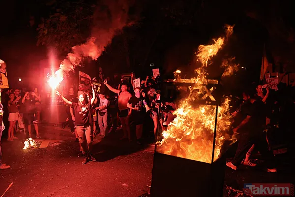 Tel Aviv'de isyan ateşi büyüyor! Katil Netanyahu'nun istifası için on binlerce İsrailli yine sokaklara akın etti - 33