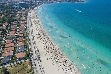 Bodrum’dan sonra Çeşme'de de fiyatlar dudak uçuklattı!
