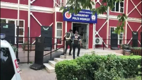 Maltepe'de tek teker üzerinde ilerleyen ve makas atan motosikletli maganda kamerada-2