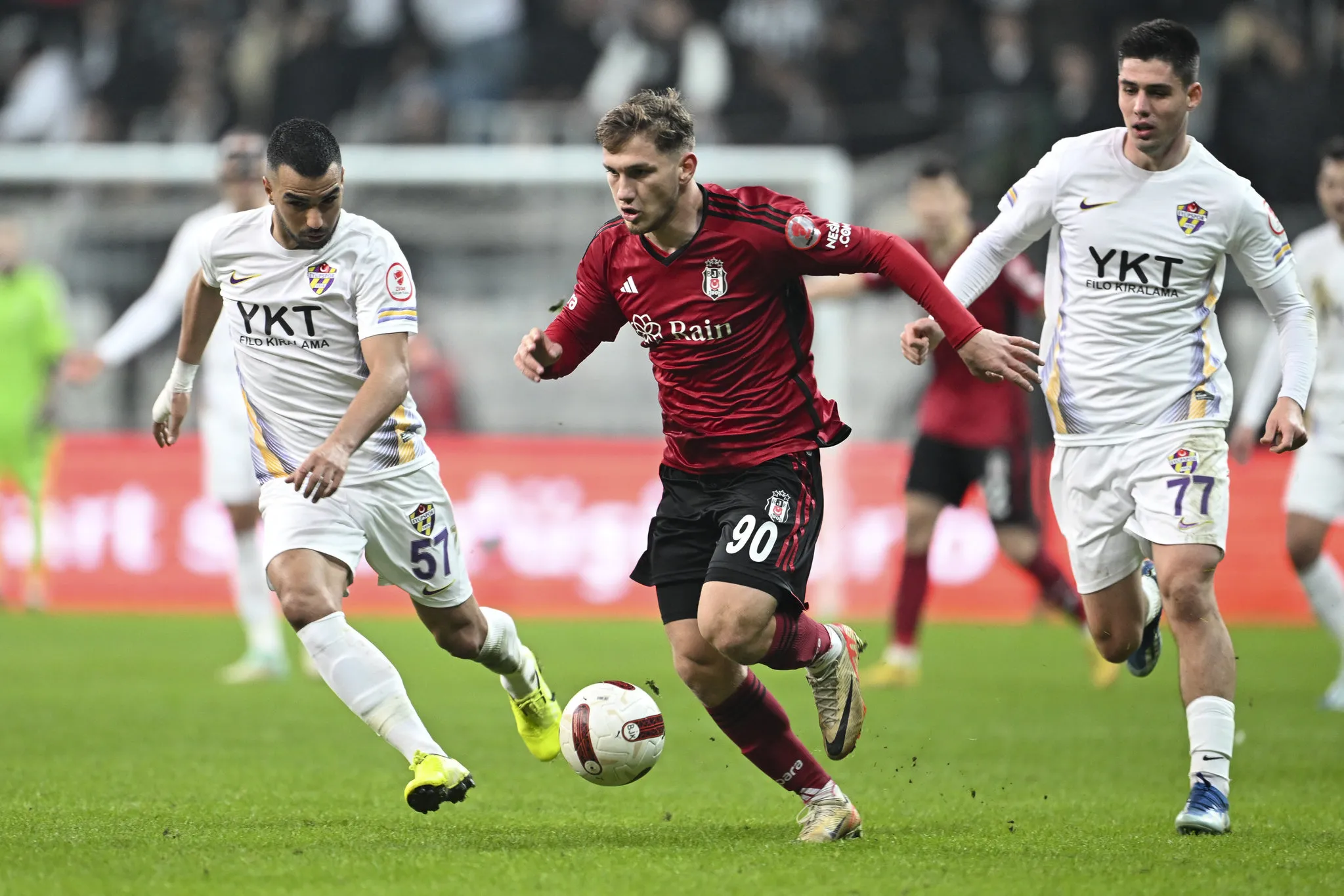 Semih Kılıçsoy rekor kıracak! İngiltere'ye gidiyor - 10