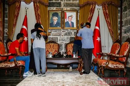Diyarbakır’da evlat nöbeti tutan iki aile daha evladına kavuştu