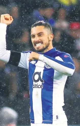 Galatasaray'a 4 milyon €’luk 'Alex Telles' müjdesi