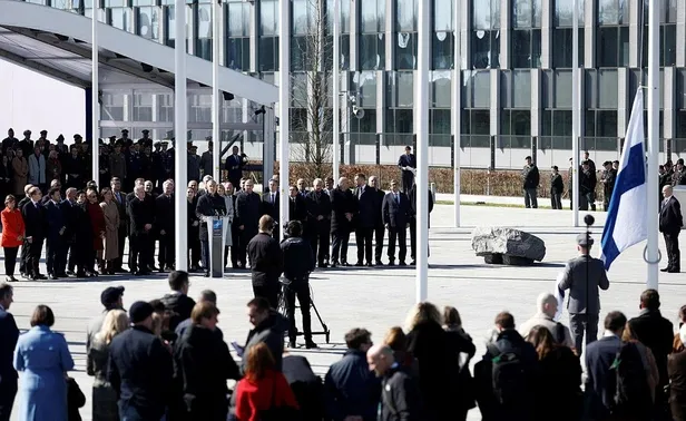 Finlandiya resmen NATO üyesi! İsveç bekleyecek-12