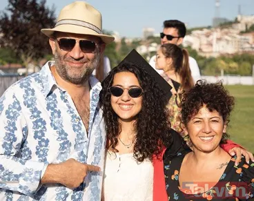 Demet Özdemir ile sevgilisi Oğuzhan Koç ayrıldı! 2021 başında başlayan aşk 2021 sonunda bitti 'bu kez kesin bitti kesin...' - 44