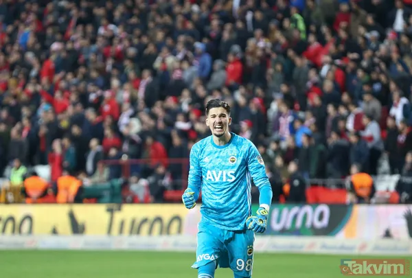 Fenerbahçe'de Vedat Muriqi sonrası sıradaki yolcu Altay Bayındır! İngiliz ve Fransızlar... - 7