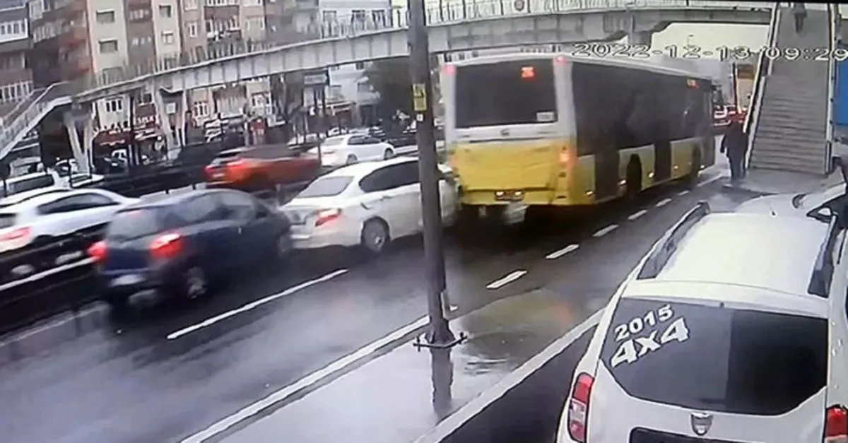 Avcılar'da zincirleme kaza, 3 yaralı