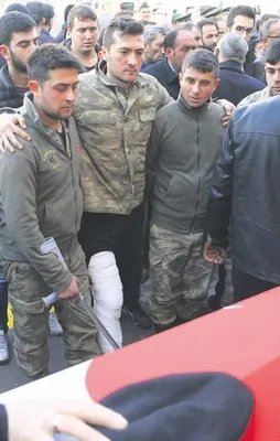 Komutanı uğurladı