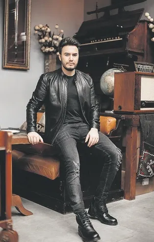 Mustafa Ceceli 2019'u sahnede karşılayacak