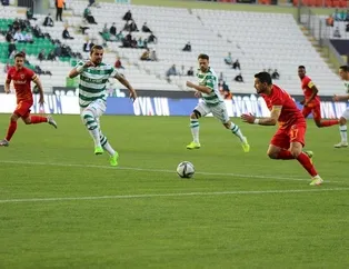 Konya evinde güldü!