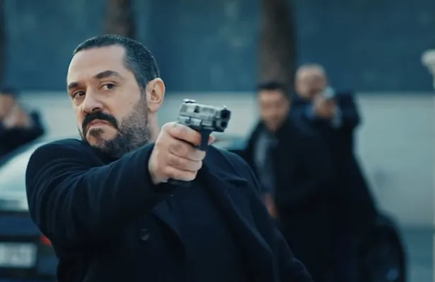 donek-icerde-olunca-kapi-kilit-tutmaz-edho-191-bolum-fragmani-asla-geri-vites-yok-cendereye-alacak-1618662042242.jpg Dönek içerde olunca kapı kilit tutmaz! EDHO 191. bölüm fragmanı: Asla geri vites yok cendereye alacak-5