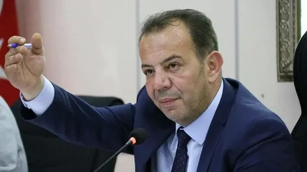 baskan-erdogan-yuregin-varsa-aday-oldugunu-acikla-dedi-ancak-kilicdaroglundan-degil-tanju-ozcandan-geldi-1654644221647.jpeg Başkan Erdoğan, “Yüreğin varsa aday olduğunu açıkla” dedi! Ancak Kılıçdaroğlu'ndan değil Tanju Özcan'dan geldi-2