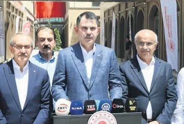 Bakan Murat Kurum’dan Özgür Özel’e sert tepki: “Konut yapmayı bırak, çöp toplama bile yapamıyorlar”