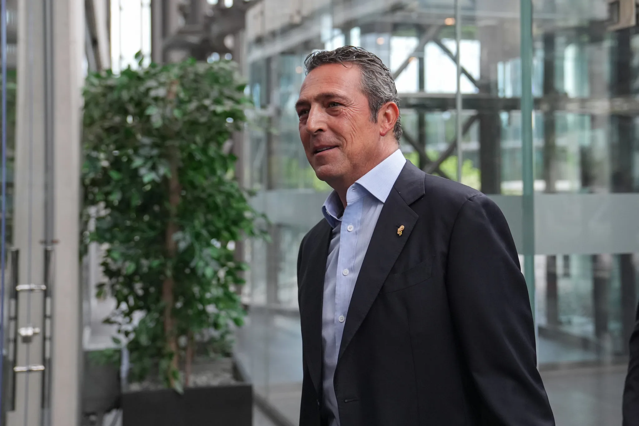 Galatasaray'ın eski yıldızı Fenerbahçe'ye geliyor! - 9