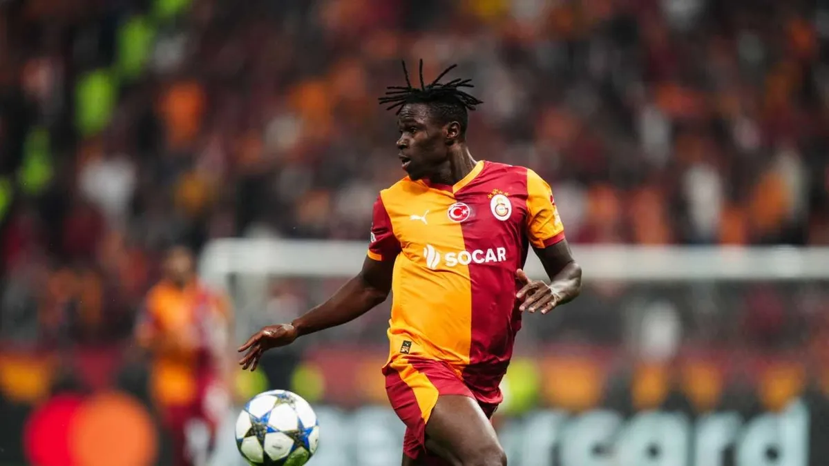 Singo Ajax maçında formaya yakın