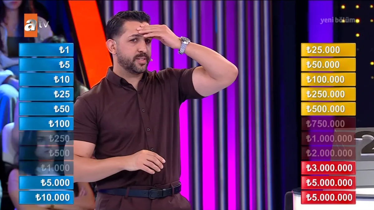 Var Mısın Yok Musun'da alışılmadık gece! Tekerlemelerin havada uçuştuğu gecede stüdyoda halı serilip çiğ köfte yoğruldu-8
