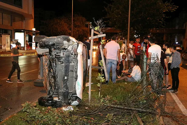 Antalya'da zincirleme trafik kazası! 10 kişi yaralandı-2