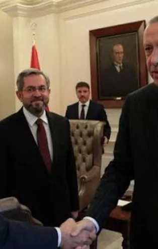 Başkan Erdoğan’ın Başdanışmanı Prof. Dr. Serkan Topaloğlu: Pandemi aşı ile biter