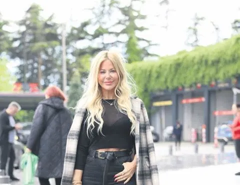 Dostlarıyla buluştu