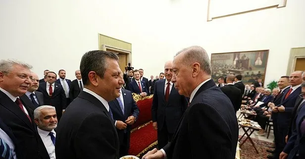 Gözler Başkan Erdoğan - Özgür Özel görüşmesinde... Hangi konular gündeme gelecek? Özgür Özel kimlerle görüştü?