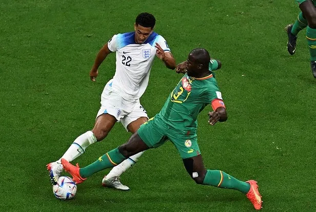 senegali-3-0-yenen-ingiltere-ceyrek-finalde-fransanin-rakibi-oldu-1670187805548.jpeg Senegal'i 3-0 yenen İngiltere, çeyrek finalde Fransa'nın rakibi oldu-6